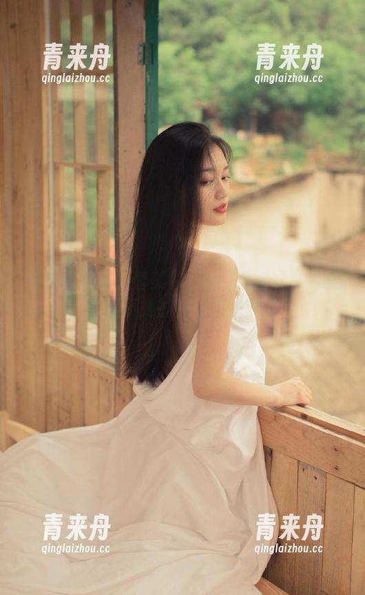 原图大揭秘：普美(bomi)御姐写真全集，揭开她的独特风采.txt