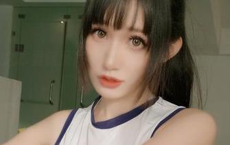 探秘木之本果制服高清作品集：时尚与可爱的完美结合.txt