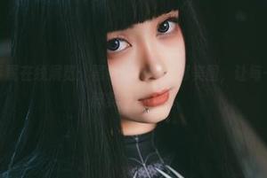 末夜787专属在线展览：黑色漆皮兔女郎美图，让每一位观众陶醉其中！.txt