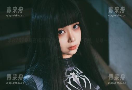 末夜787专属在线展览：黑色漆皮兔女郎美图，让每一位观众陶醉其中！.txt