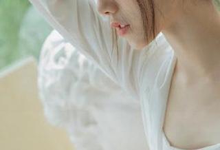 果团网 – 一起看看钟紫怡学姐的原图与图册，笑点满满乐趣无穷！.txt