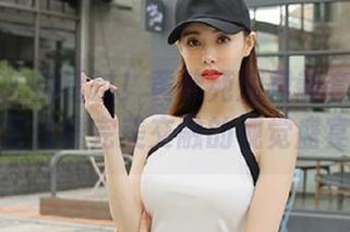 果团网 – 别错过！黄歆苑短裙新套图更新，性感与优雅完美交融的视觉盛宴！.txt