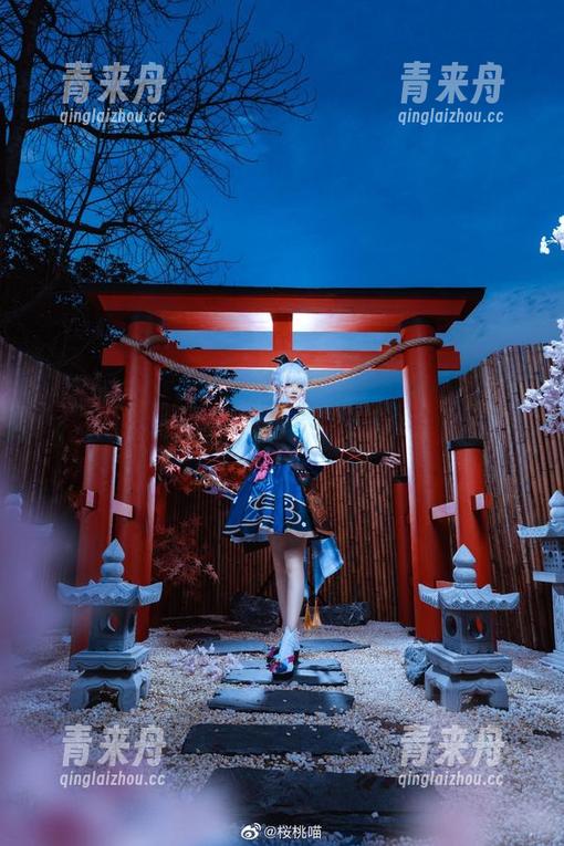 桜桃喵 桜桃喵的粉色浴缸与冬眠美图,壁纸背后隐藏的搞笑瞬间.txt