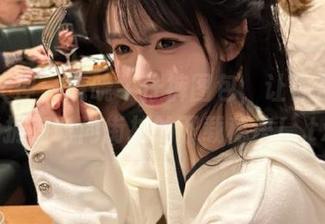 梦丝女神 – 晓晓牛仔裤图包，让你在家也能拥有时尚街拍的下载秘诀！.txt