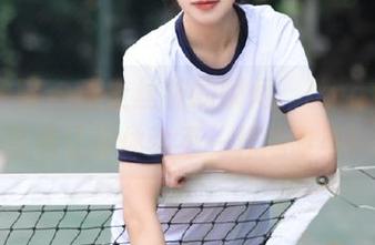 模范学院 – 爱上丝袜的瞬间，lingyu69私拍图集让你体验不一样的唯美！.txt