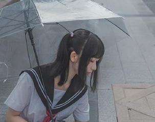 模范学院 – 果儿Victoria户外写真快乐合集，免费下载带你走进梦幻自然！.txt