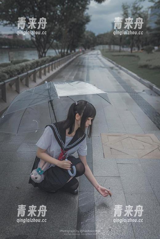 模范学院 - 果儿Victoria户外写真快乐合集，免费下载带你走进梦幻自然！.txt