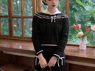 模范学院 – 探索高清写真世界：柳侑绮Sevenbaby与灰丝的完美结合.txt