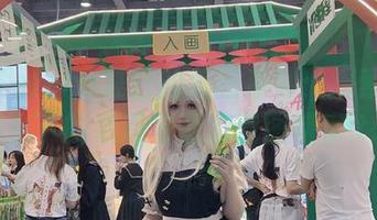 樱落Selena夏日的美图系列：探索夏季阳光下的浪漫与活力套图盛宴.txt