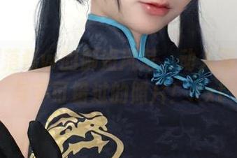 感受樱落酱w的御姐风范，动人写真合集与不可错过的照片！.txt