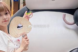 不容错过的河豚抚子温泉写真套图，分享她的温柔与恬静时刻.txt