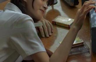 物恋传媒 – 让人心醉的Elise精选写真集：在夜之冗长中探寻美丽的秘密！.txt