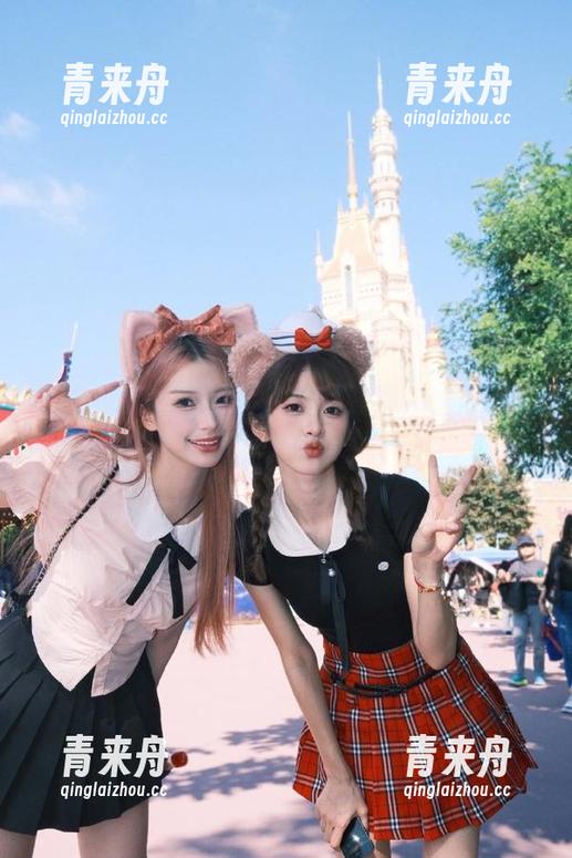 物恋传媒-婷婷 物恋传媒 - 私房图包里的婷婷,让你的剧情审美瞬间升级!.txt
