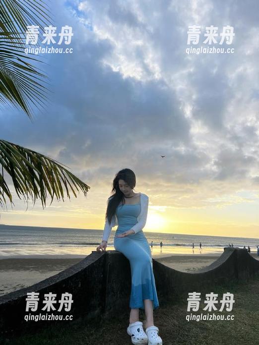 甜予摄影-思思 甜予摄影 - 迷人高清肉丝写真资源:跟随思思的镜头探索感性与美.txt