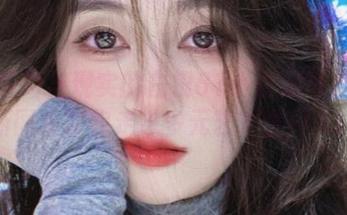 融合梦幻与现实的白银81小白狼写真：全新图集带你走进多元艺术世界.txt