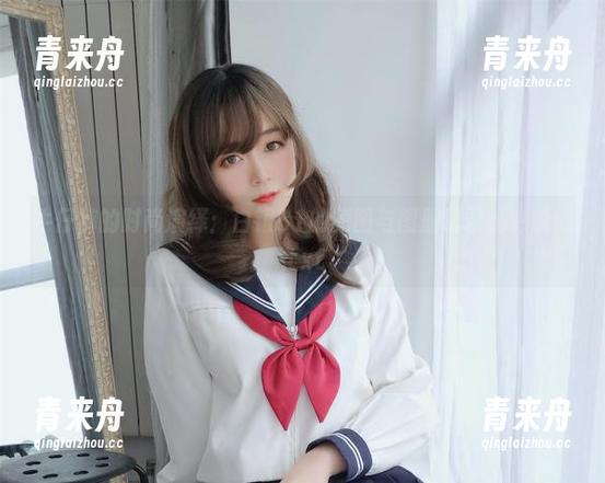 牛仔裤的时尚演绎：白银81的原图与图册记录精彩瞬间.txt