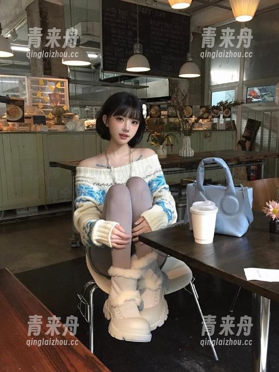 秀人网 - 经典再现：Candy糖糖制服写真全集，探索她的视觉盛宴.txt