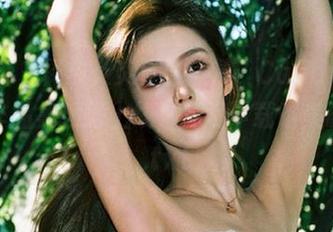 秀人网 – 释放炎炎夏日热情，Candy糖糖泳装作品集强势上线，免费下载唯美瞬间！.txt