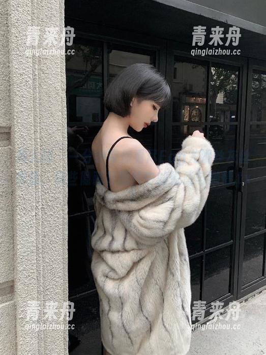 秀人网-Egg尤妮丝 秀人网 - 一分钟带你看尽Egg尤妮丝灰丝作品:那些隐藏在图片中的情感与激情.txt