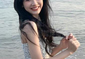秀人网 – 最新写真集：Egg尤妮丝和服姿态，每一幅都如诗如画.txt