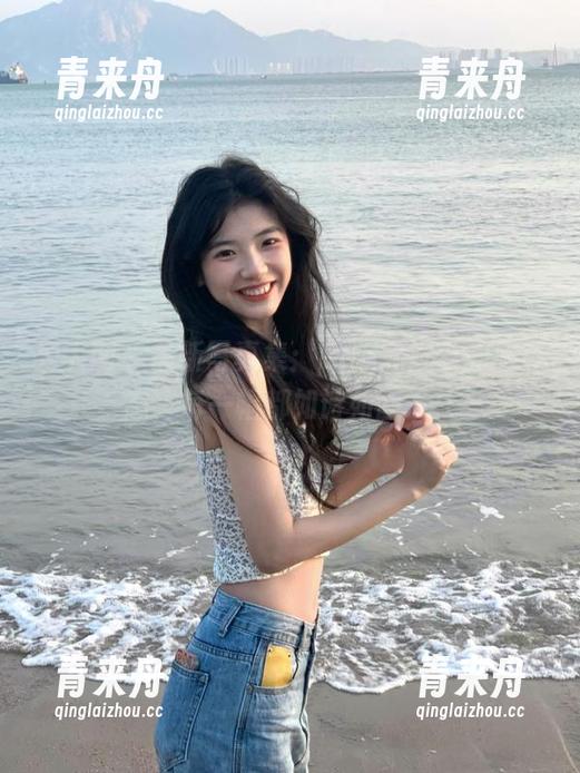 秀人网 - 最新写真集：Egg尤妮丝和服姿态，每一幅都如诗如画.txt