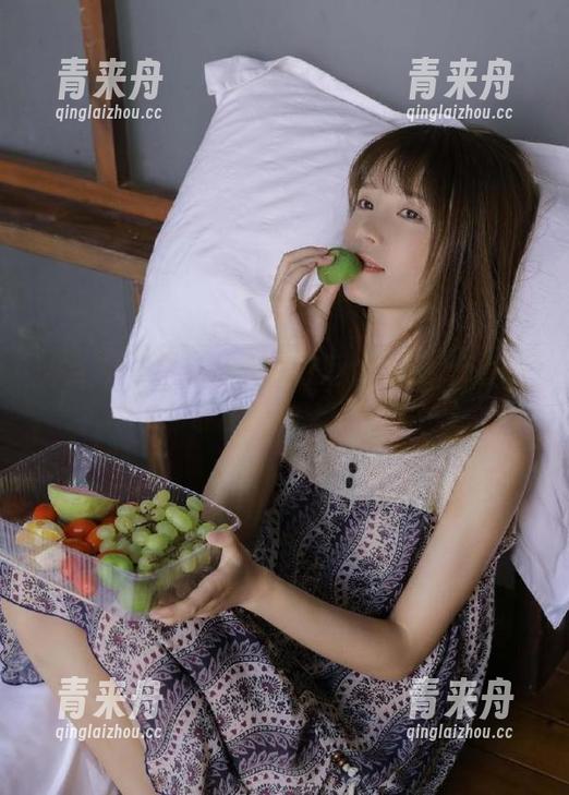 秀人网 - 福利图集精彩呈现：baby嘉茵职业装让职场生活更时尚.txt