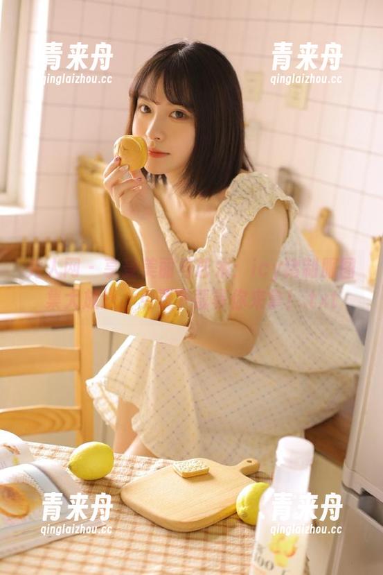 秀人网 - 享受美丽与艺术：icy猪制服图集大放送，免费下载等你来拿！.txt