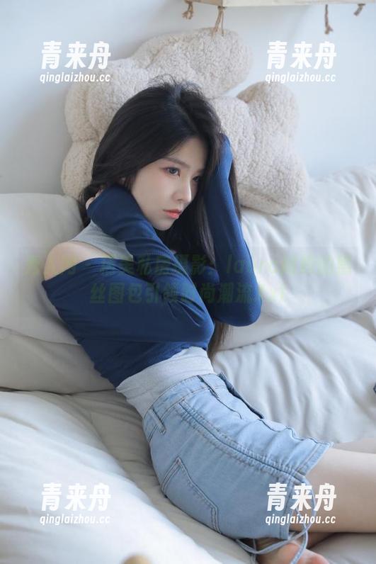 秀人网-laura阿姣 秀人网 - 精美私房摄影:laura阿姣的黑丝图包引领时尚潮流.txt