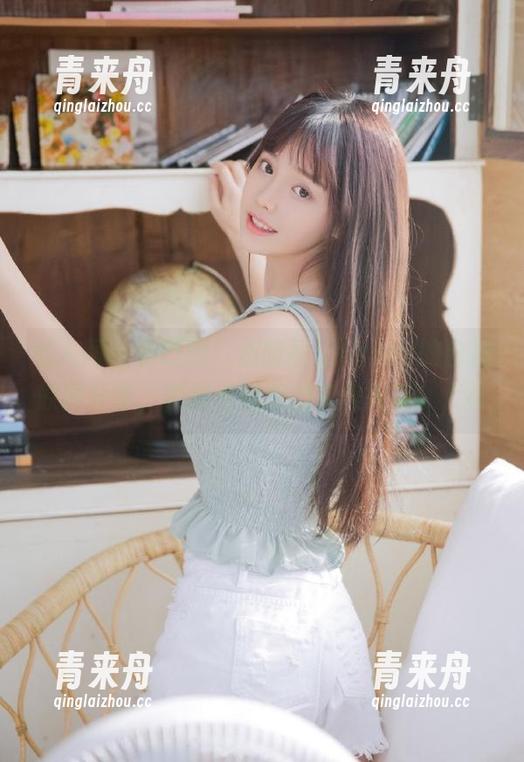 秀人网-伍晓丽Shirley 秀人网 - 别眨眼!伍晓丽Shirley的自拍原图分享,瞬间点燃你的审美火花!.txt