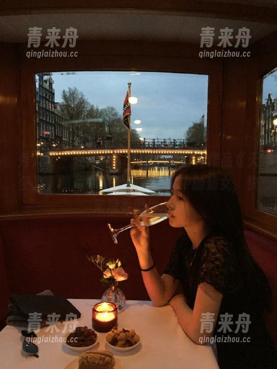 秀人网 - 夏诗雯Sally最新写真作品《天使》，照片中的她宛如现实中的仙女，快来观看吧！.txt