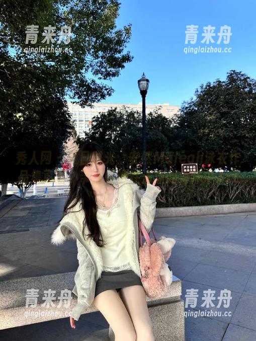 秀人网-安然Maleah 秀人网 - 夏日时光:安然Maleah泳衣作品集更新,带你畅游在清凉的海洋中.txt
