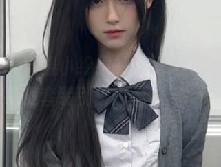 秀人网 – 偶遇小绵绵的无圣光写真合集，绝美套装引领时尚潮流.txt