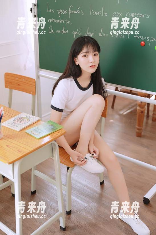 秀人网-幼幼 秀人网 - 幼幼清纯魅惑:独特的套图合集,轻松引发网友的一片赞叹!.txt