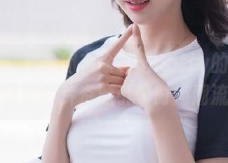 秀人网 – 轻松拥有徐莉芝Botty的自拍魅力：最新图片资源引领时尚潮流.txt
