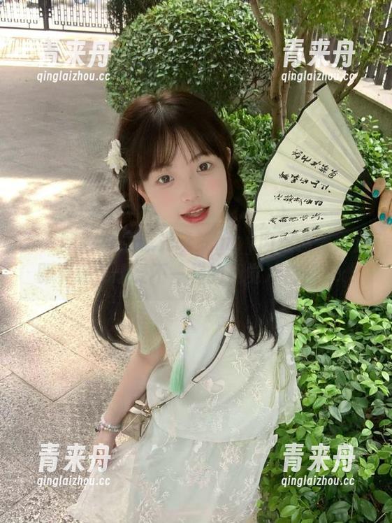 秀人网-晓梦may 秀人网 - 独家曝光晓梦may肉丝图集:立即下载,感受不一样的视觉冲击!.txt