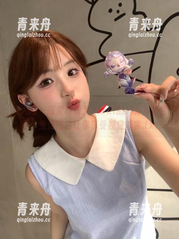 秀人网-林昔予yorki 秀人网 - 探索林昔予yorki的户外写真世界,免费图包让你享受视觉盛宴.txt