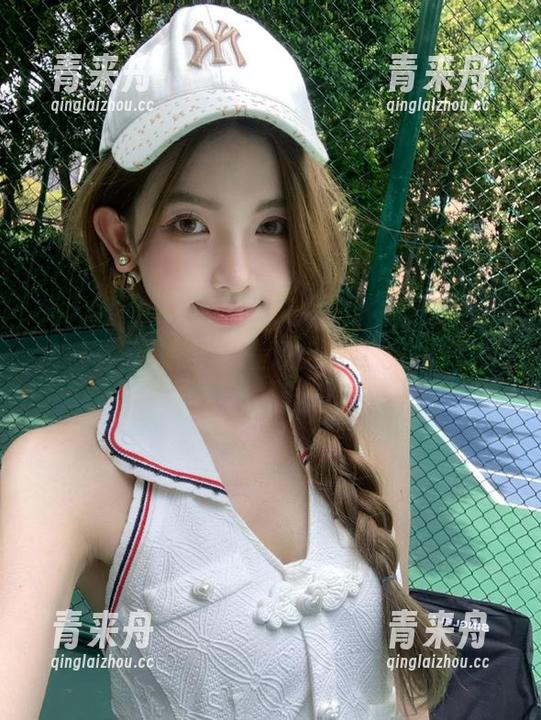 秀人网 - 欢乐与梦幻交织，清水美嘉万圣节全套写真原图，呈现出不可思议的节日魔力。.txt