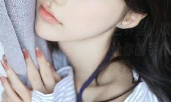 秀人网 – 在温心怡的丝袜世界里，收集一系列精致的美图与壁纸，让你的手机充满清新气息！.txt