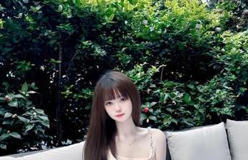 秀人网 – 惊艳全场的焦糖可可牛仔裤写真，提供免费高清图片，时尚不容错过.txt