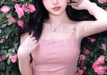秀人网 – 别错过！菲菲吃不胖红裙写真，立刻拥有超美的壁纸与图片。.txt