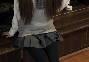 秀人网 – 蕊蕊ruirui校园写真新作：定制校服展现青春的无限可能.txt
