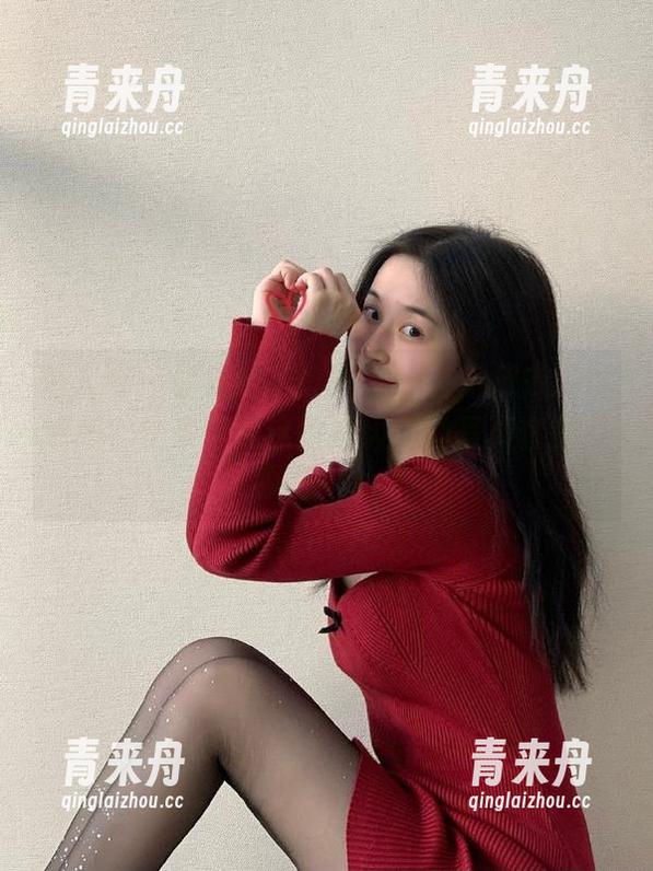 秀人网 - 你见过“鱼尾fish”穿皮衣的诱惑吗？快来下载这组超级美的写真套图资源吧！.txt