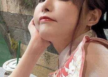 随着秋和柯基的风情写真作品集，感受每一帧背后闪烁的心动时刻.txt