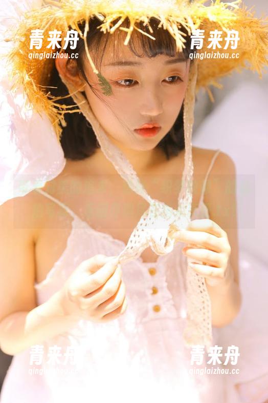织梦映像 带着对美的追求,选择“织梦映像”的私拍写真,乐园寻趣尽在指尖享受.txt