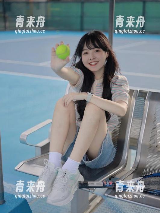羊小雪juvia 微密圈 - 羊小雪juvia浴室独特写真合集,丰富资源展现她灵动优雅的美丽姿态与风情.txt