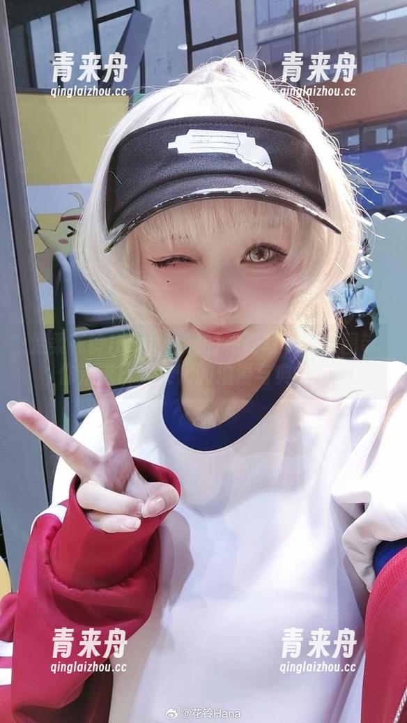 花铃Hana 温柔花铃Hana:她的和服写真集原图带你走进日式文化的浪漫与典雅.txt