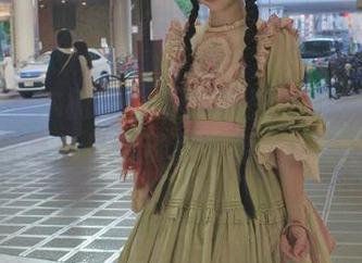 蜜桃社 – 木楠Nan校园摄影之旅：精致写真合集与最新资源的完美结合.txt