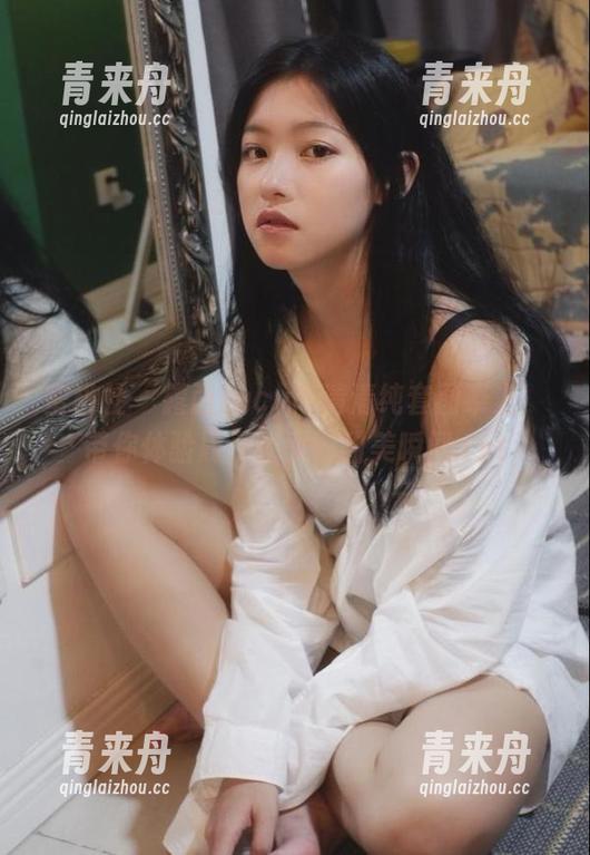 蜜桃社 - 露西Lucy高清清纯套图奉上，带你体验属于少女的甜美瞬间.txt