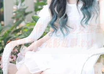 见新摄影全新力作，逆光少女作品精选，感受别样光影故事.txt