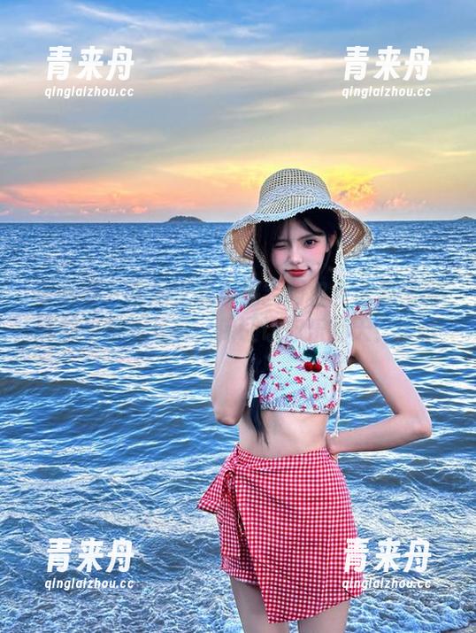 语画界 - 徐莉芝夏天搞笑图包：合集里满满都是奇趣写真，保证让你乐翻天！.txt